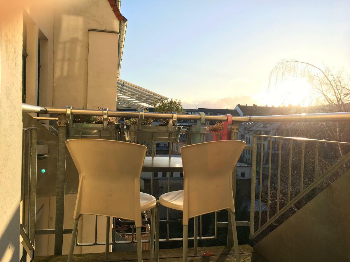 Ruhiges Apartment Am Rande Des Szeneviertels ドレスデン エクステリア 写真