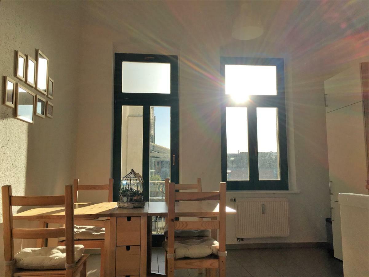 Ruhiges Apartment Am Rande Des Szeneviertels ドレスデン エクステリア 写真
